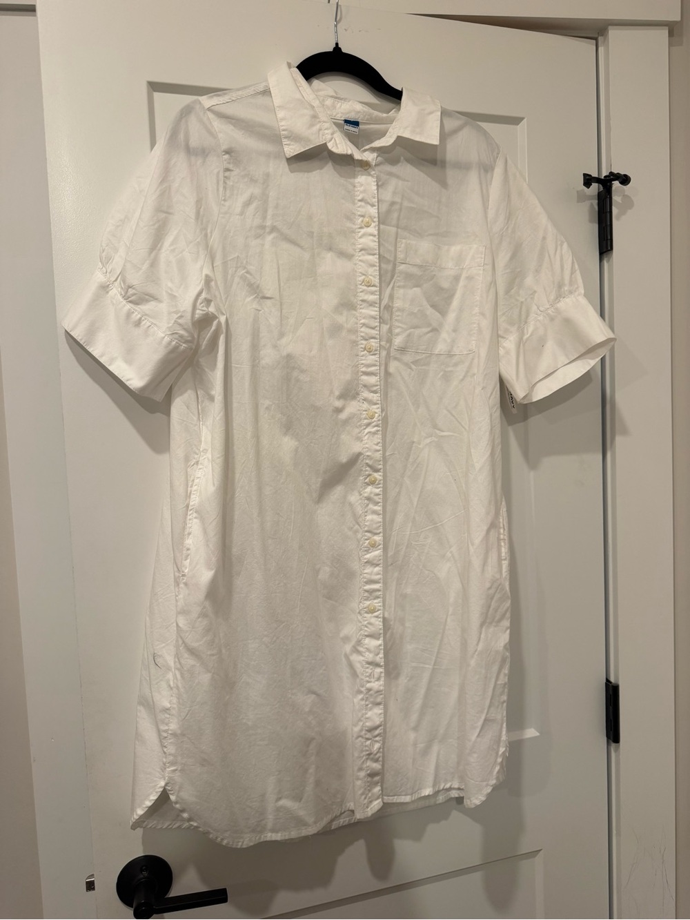 Old Navy White Button-Front Shirt